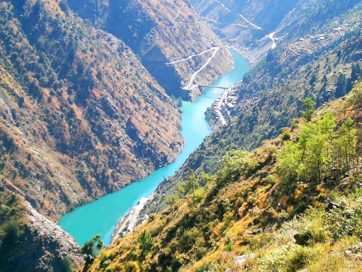 Hotel Bharmour View Brahmaur Экстерьер фото