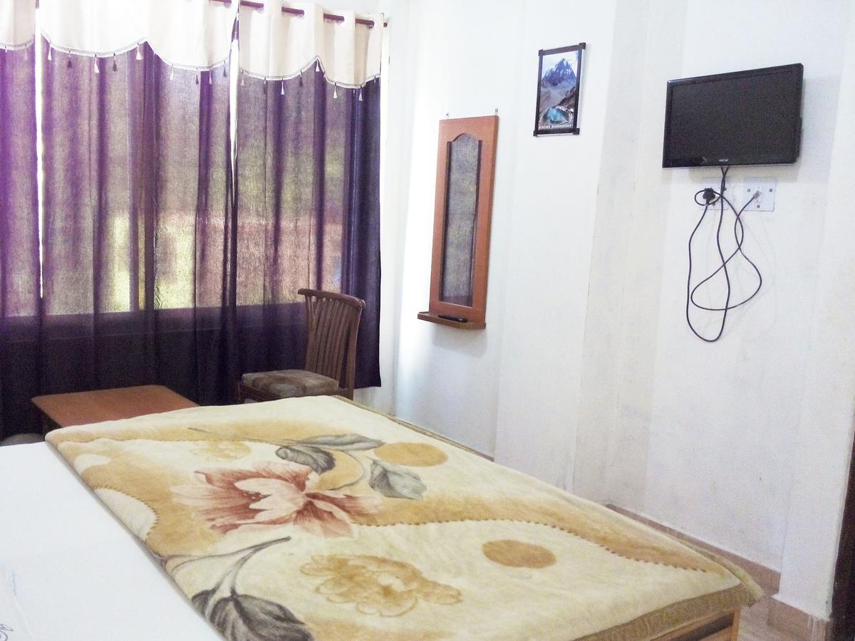 Hotel Bharmour View Brahmaur Экстерьер фото